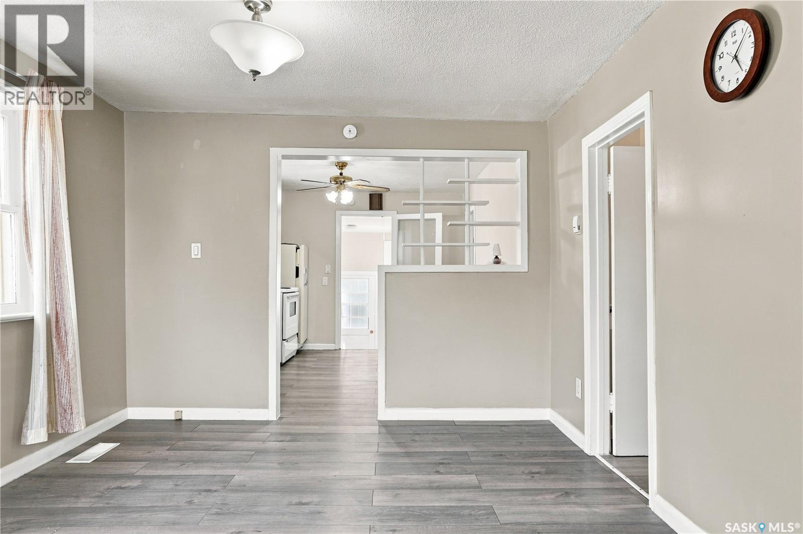 1421 23Rd Street W, Saskatoon, SK - Indoor Photo Showing Other Room