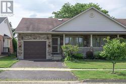 108 MANOR ROAD St. Thomas, ON N5R 5S3