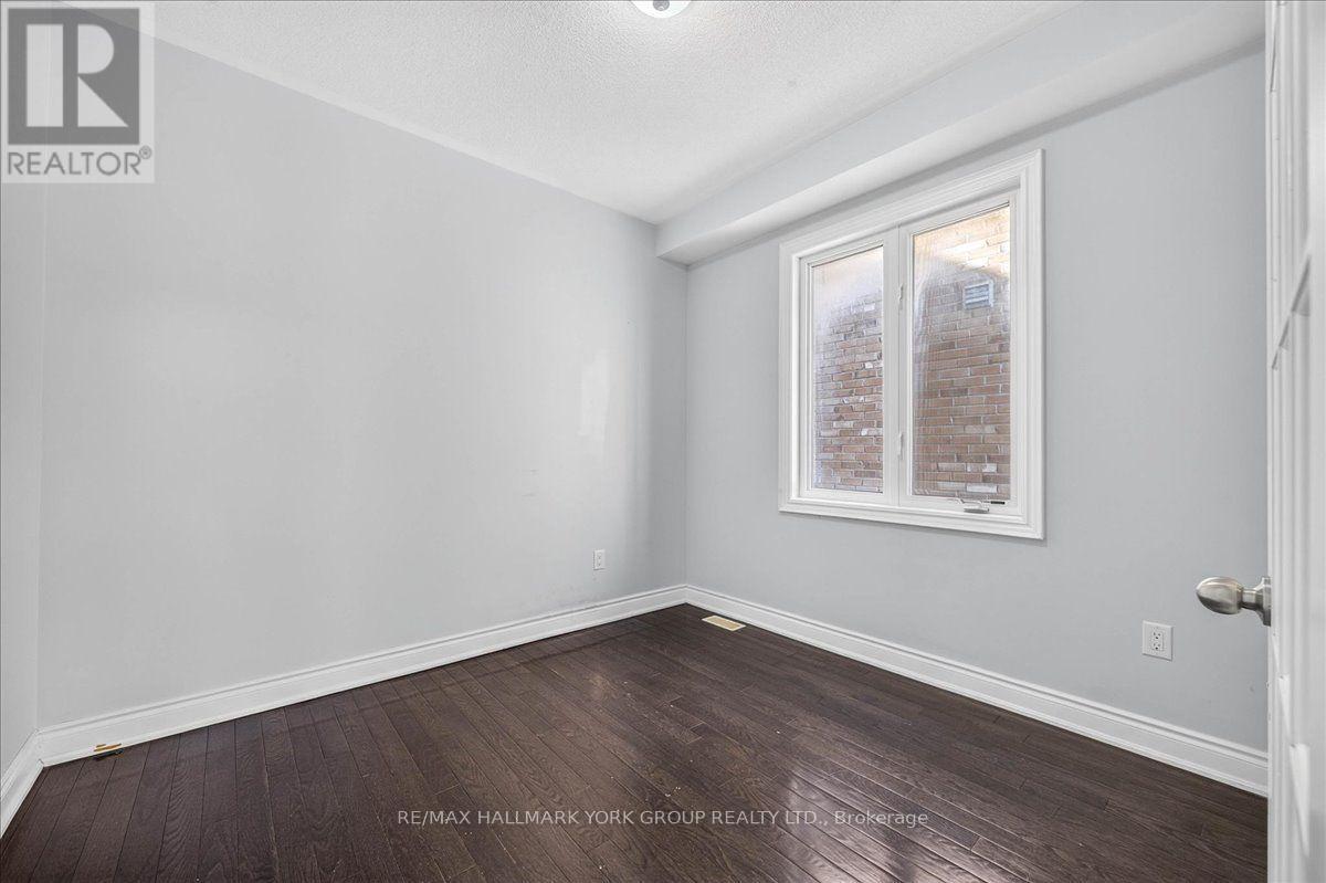 2094 Webster Blvd | Office Main floor - 2094 Webster Boulevard, Innisfil, ON - Indoor Photo Showing Other Room