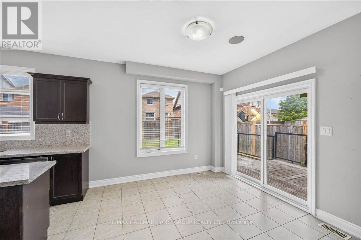 2094 Webster Blvd | Walk out to deck - 2094 Webster Boulevard, Innisfil, ON - Indoor Photo Showing Other Room