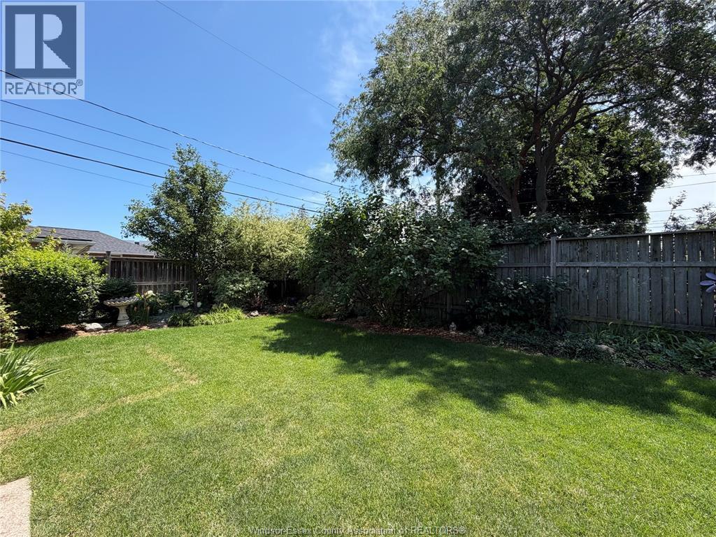 858 Laporte, Windsor, ON - Outdoor