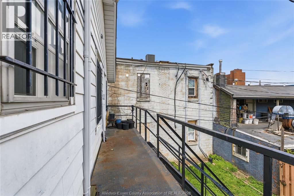 314 Bruce, Windsor, ON - Outdoor With Exterior