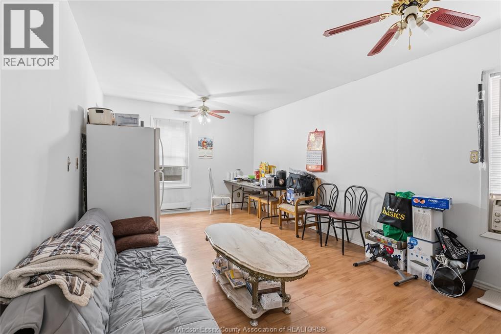 314 Bruce, Windsor, ON - Indoor