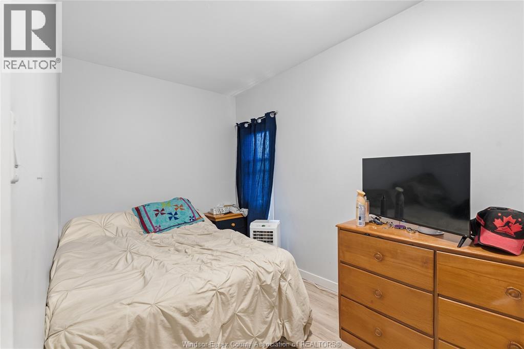 314 Bruce, Windsor, ON - Indoor Photo Showing Bedroom