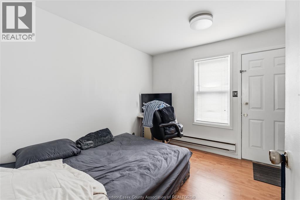 314 Bruce, Windsor, ON - Indoor Photo Showing Bedroom