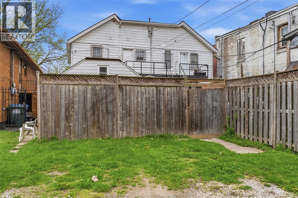 314 Bruce, Windsor, ON - Outdoor