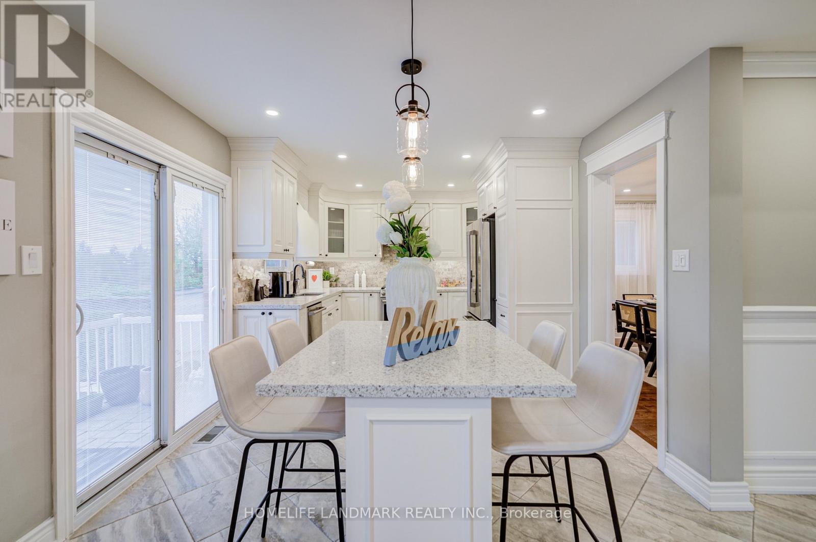 2105 Folkway Drive, Mississauga, ON - Indoor