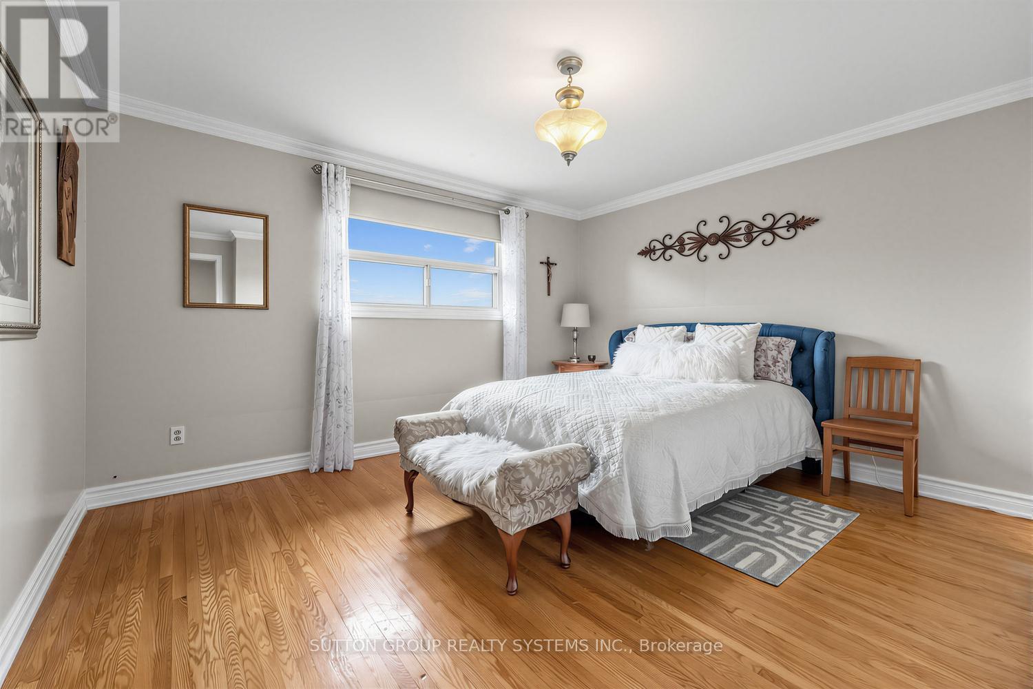 228 Chantenay Drive, Mississauga, ON - Indoor Photo Showing Bedroom