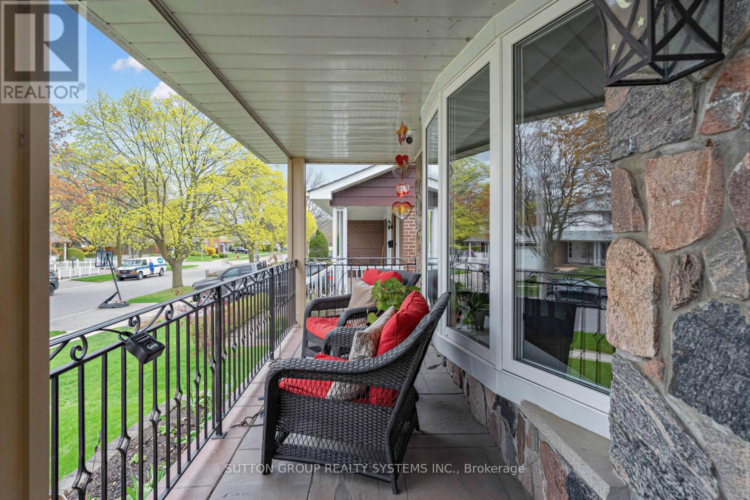 228 Chantenay Drive, Mississauga, ON - Outdoor With Exterior