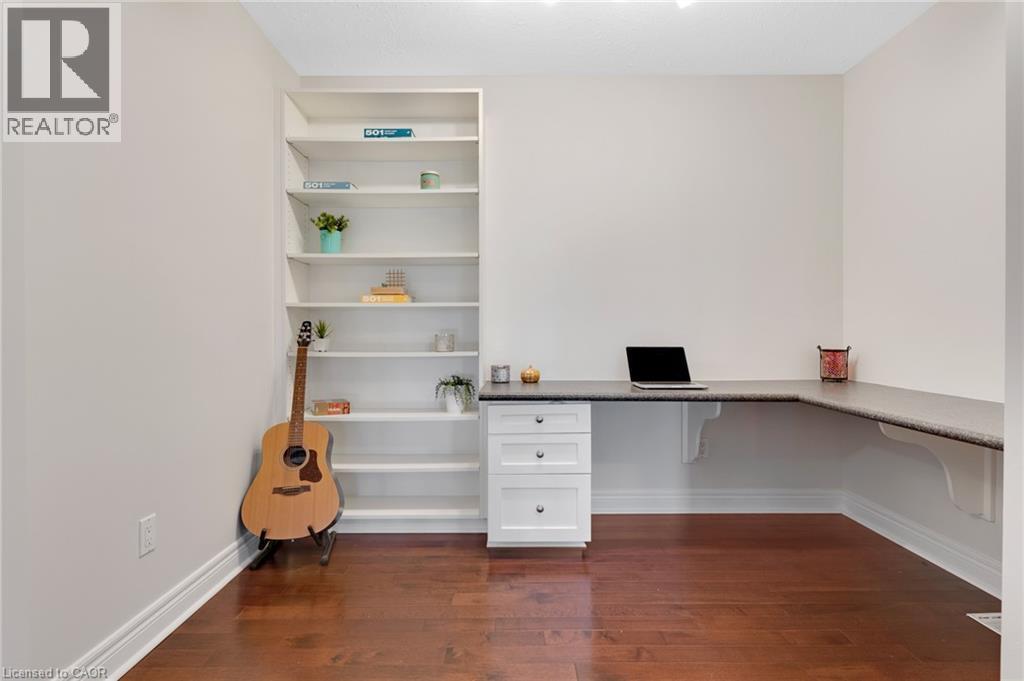 32 Pennsylvania Crescent, Kitchener, ON - Indoor