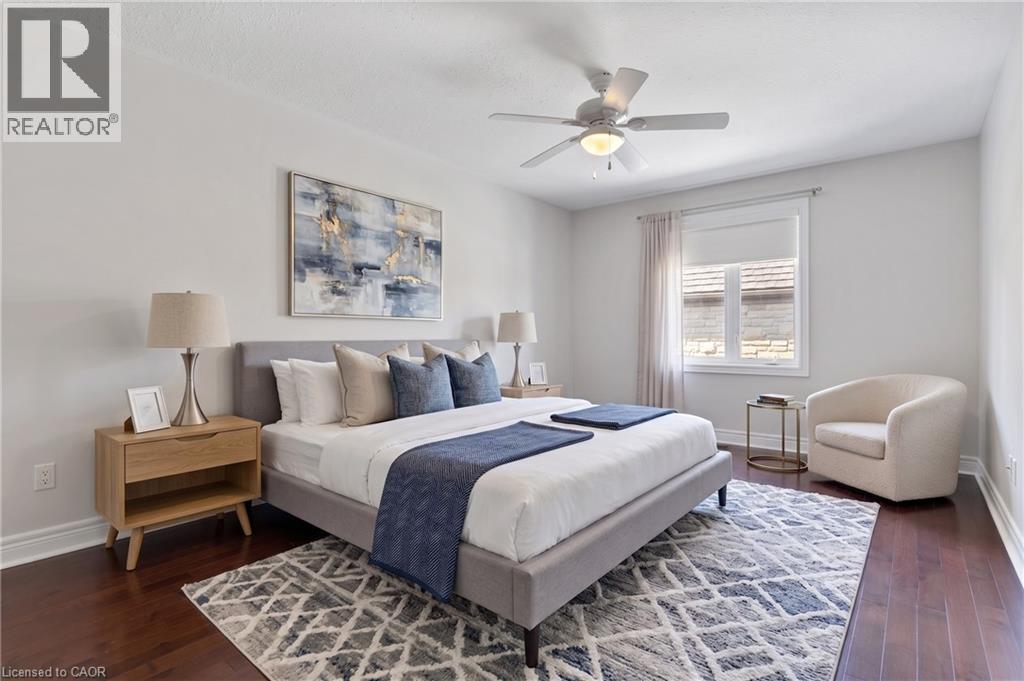 32 Pennsylvania Crescent, Kitchener, ON - Indoor Photo Showing Bedroom