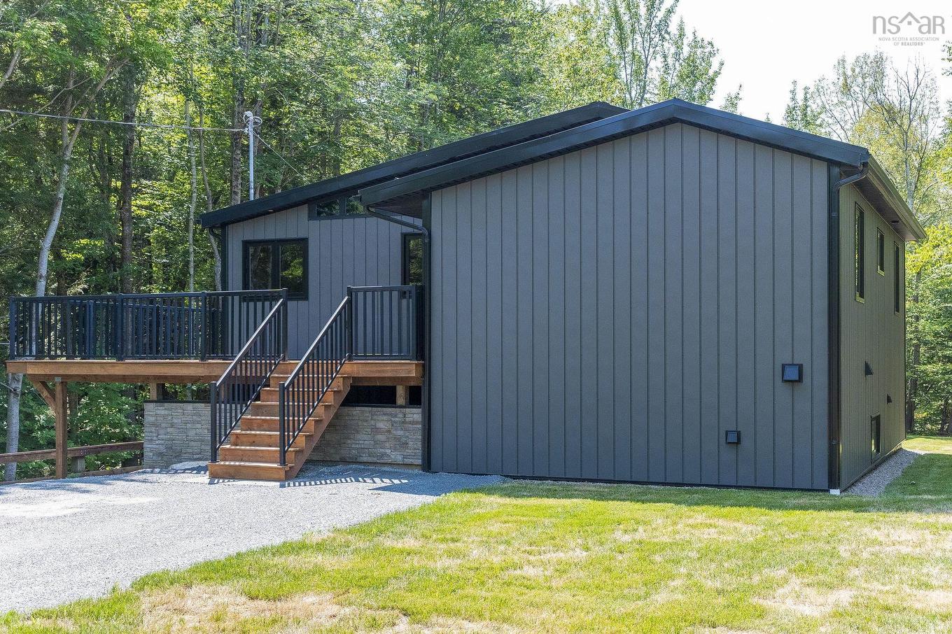 301 Bentley Road, South Berwick, NS - Outdoor
