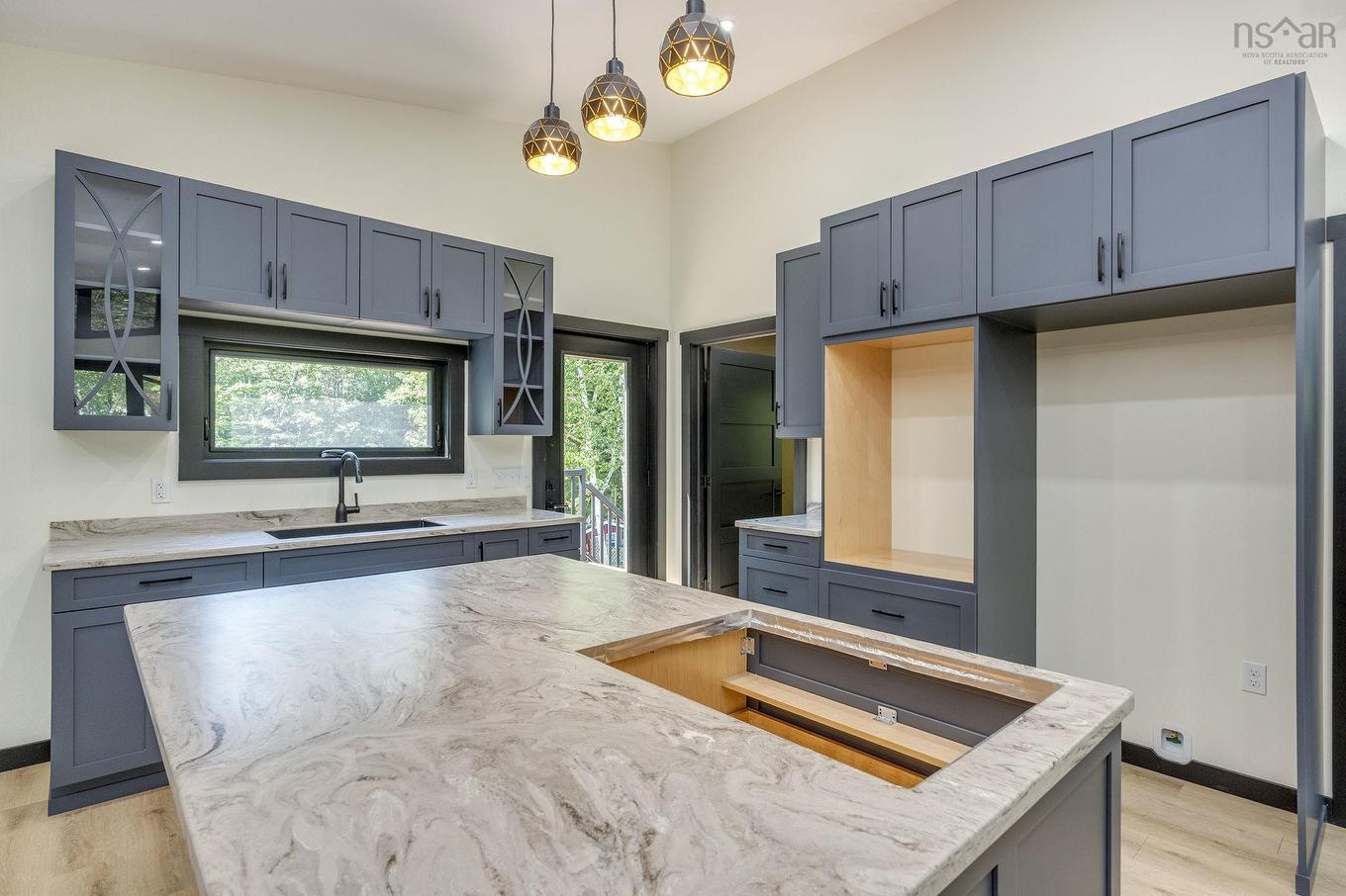 301 Bentley Road, South Berwick, NS - Indoor Photo Showing Kitchen