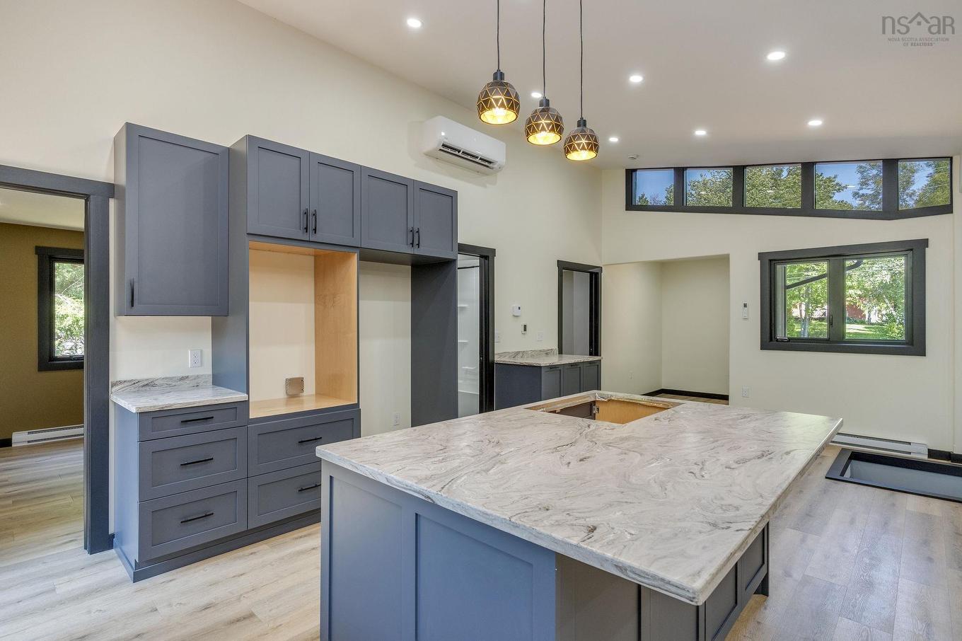 301 Bentley Road, South Berwick, NS - Indoor Photo Showing Kitchen With Upgraded Kitchen