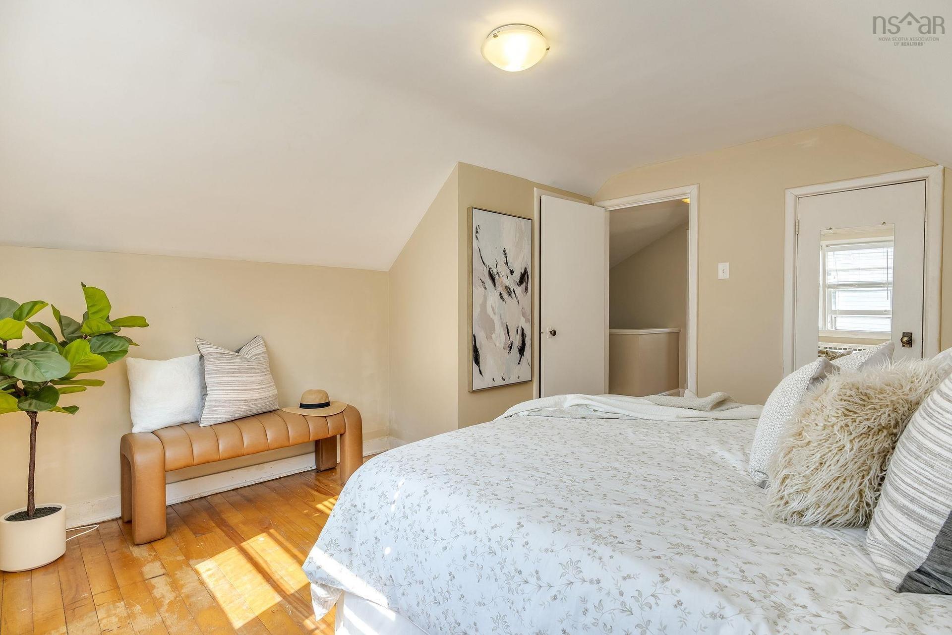 2821 Ralph Devlin Drive, Halifax, NS - Indoor Photo Showing Bedroom