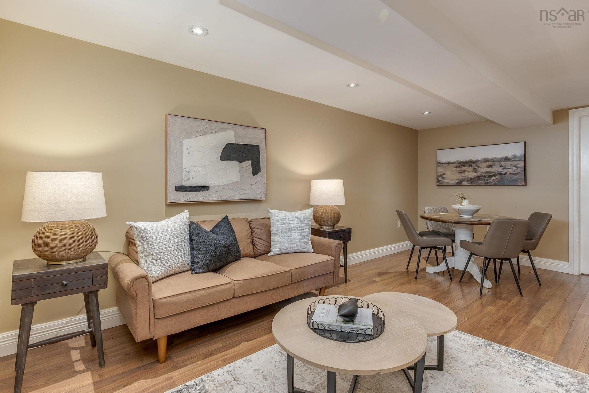 2821 Ralph Devlin Drive, Halifax, NS - Indoor Photo Showing Living Room