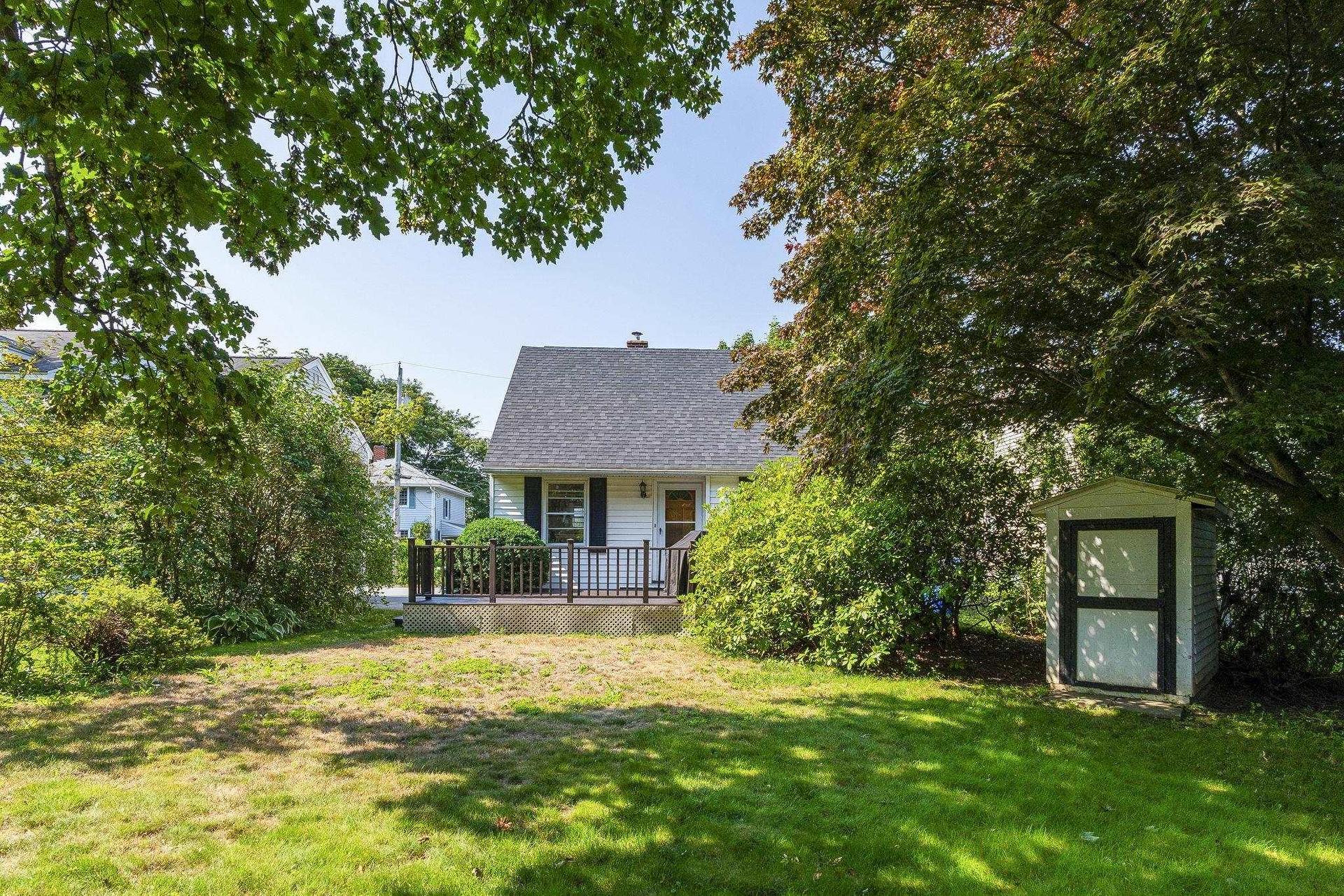2821 Ralph Devlin Drive, Halifax, NS - Outdoor