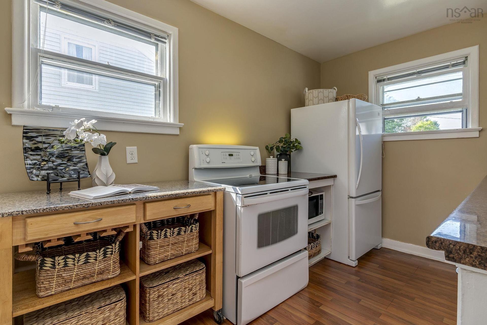 2821 Ralph Devlin Drive, Halifax, NS - Indoor