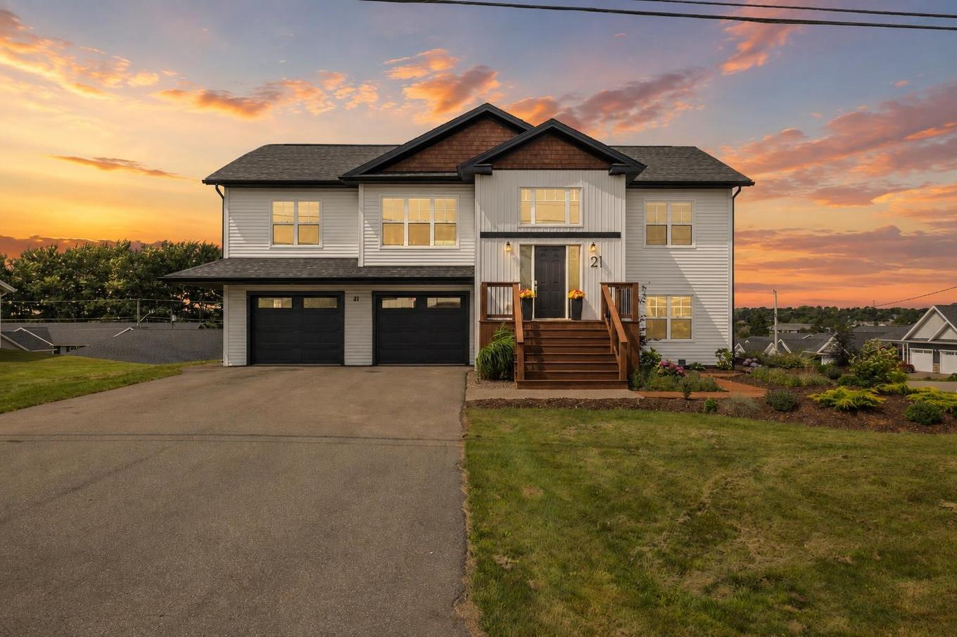 21 Waters Edge Lane, Cornwall, PE - Outdoor
