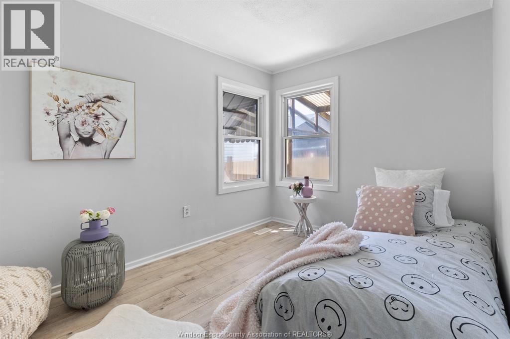 2293 Marentette, Windsor, ON - Indoor Photo Showing Bedroom