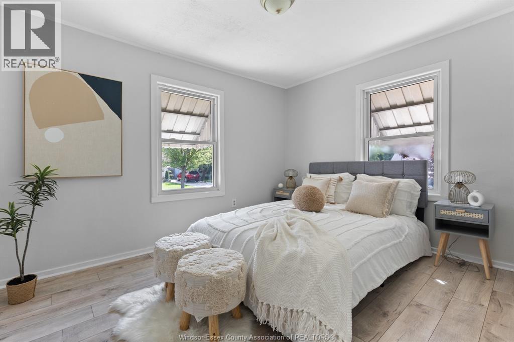 2293 Marentette, Windsor, ON - Indoor Photo Showing Bedroom