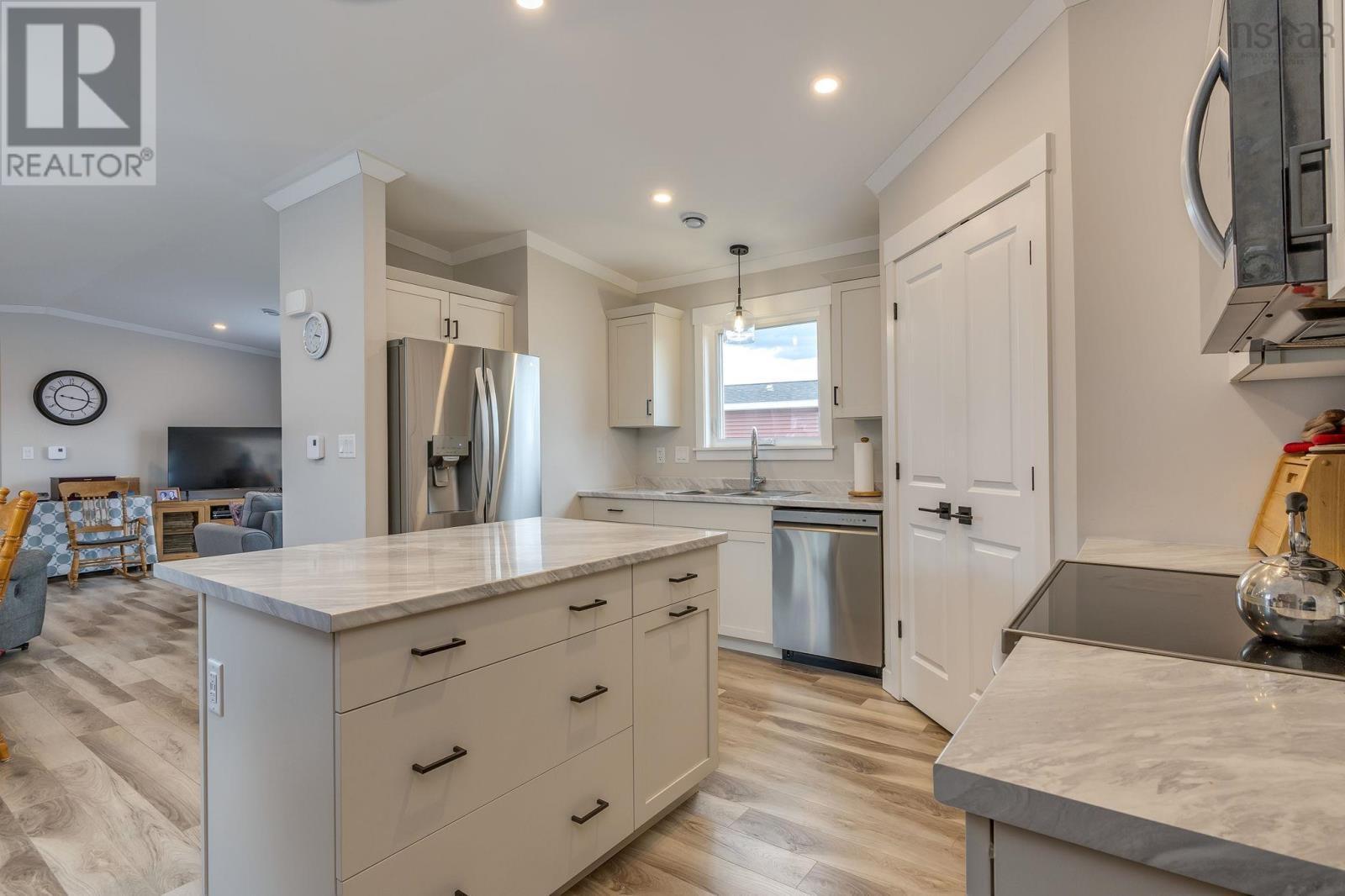 38 Halton Drive, Elmsdale, NS
