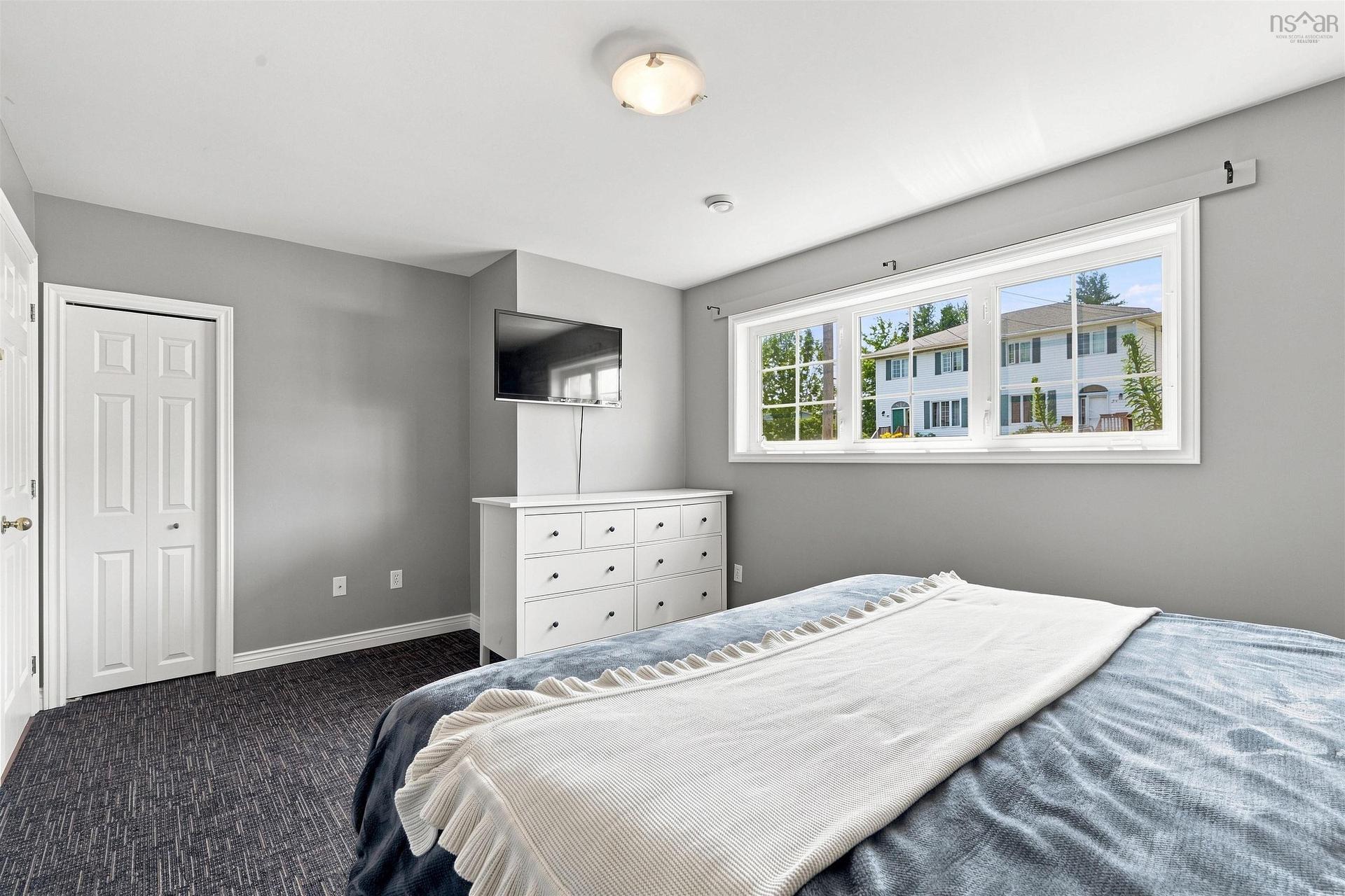28 Sovereign Crescent, Westphal, NS - Indoor Photo Showing Bedroom