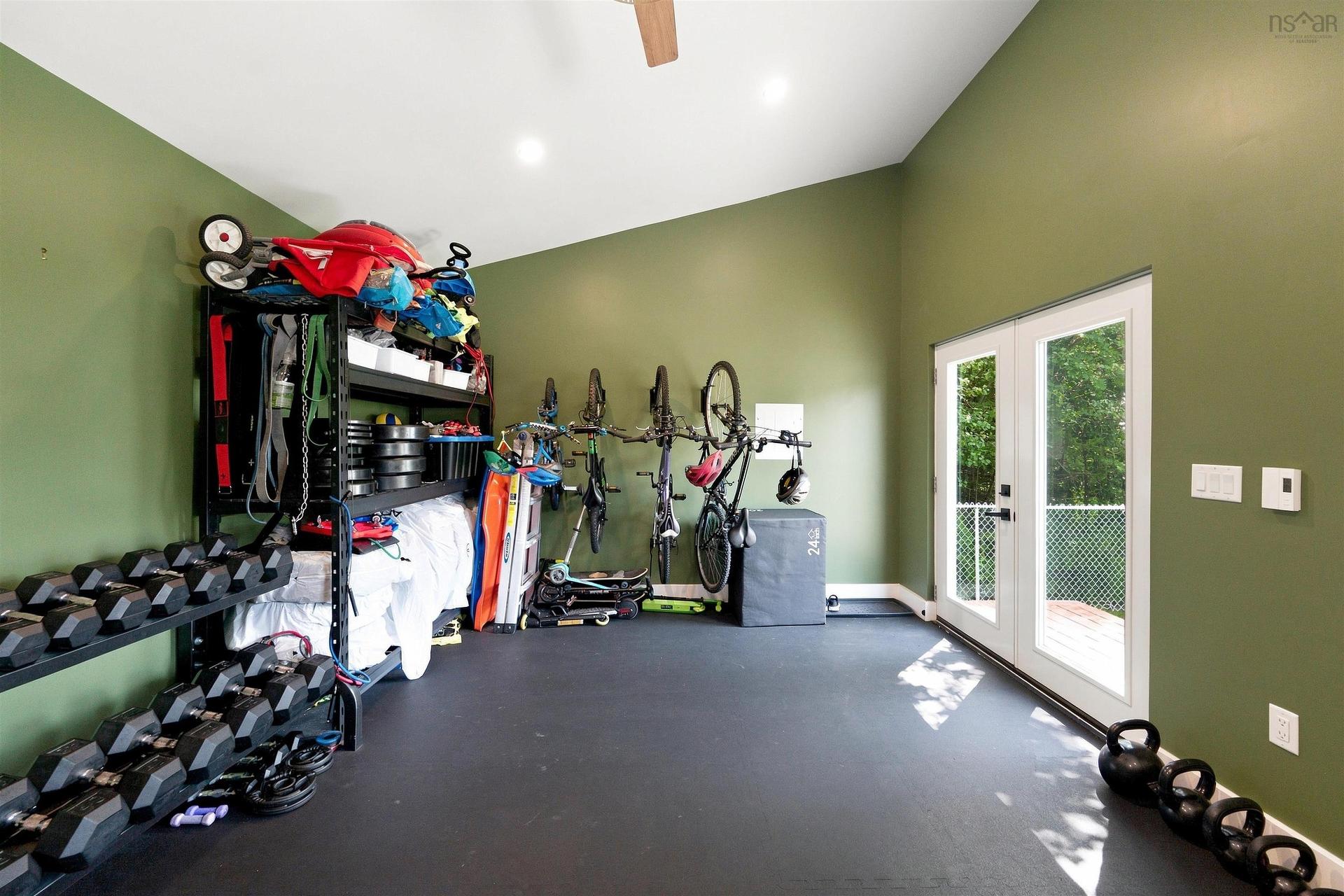 28 Sovereign Crescent, Westphal, NS - Indoor