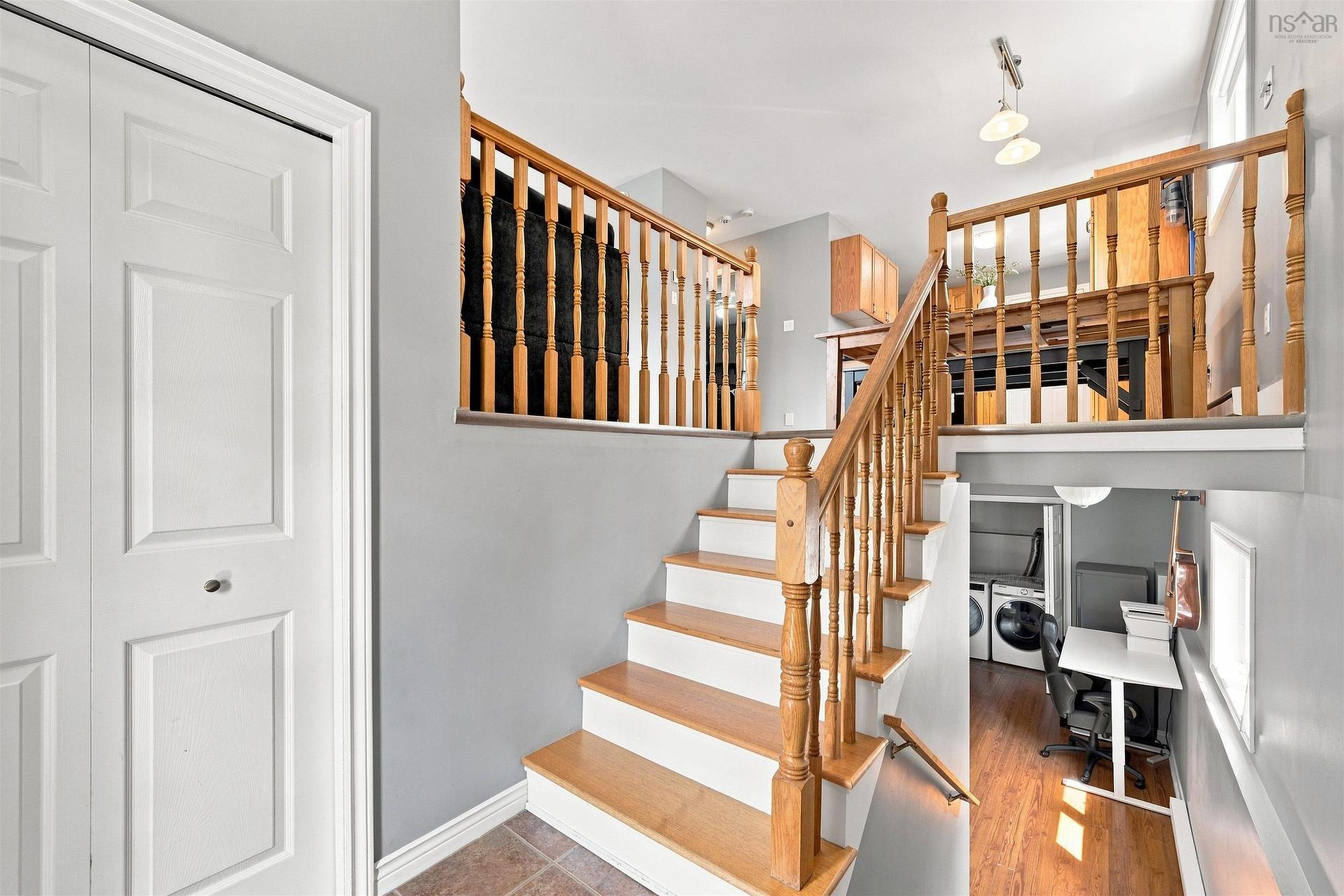 28 Sovereign Crescent, Westphal, NS - Indoor Photo Showing Other Room