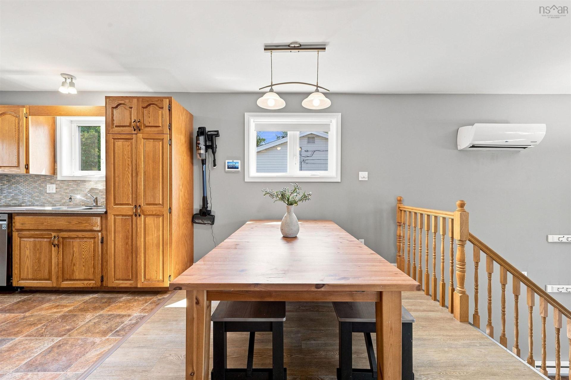 28 Sovereign Crescent, Westphal, NS - Indoor Photo Showing Dining Room