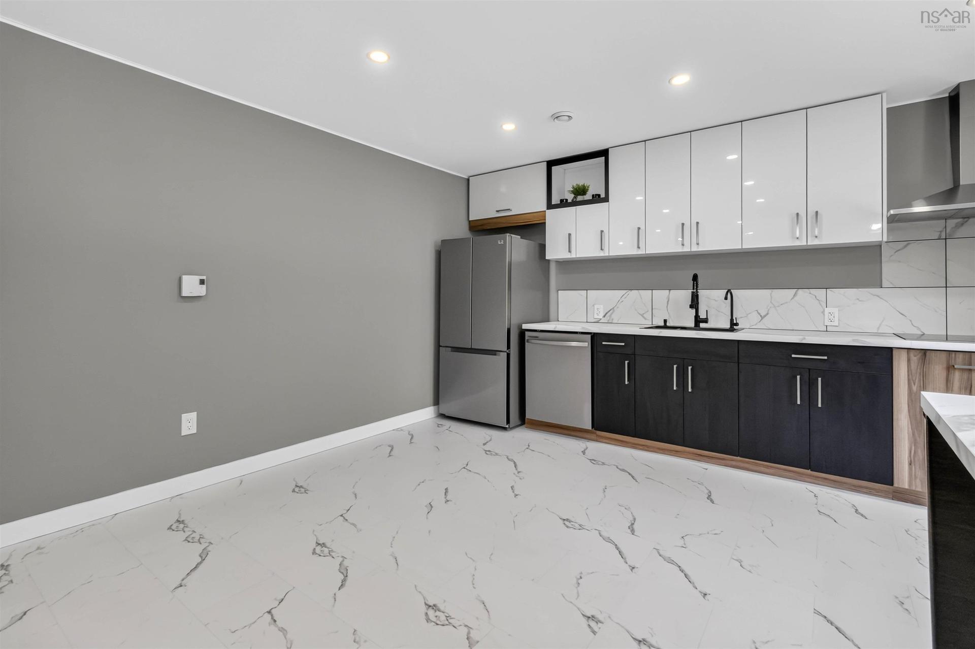 3597 Highway 14, Windsor Forks, NS - Indoor Photo Showing Kitchen