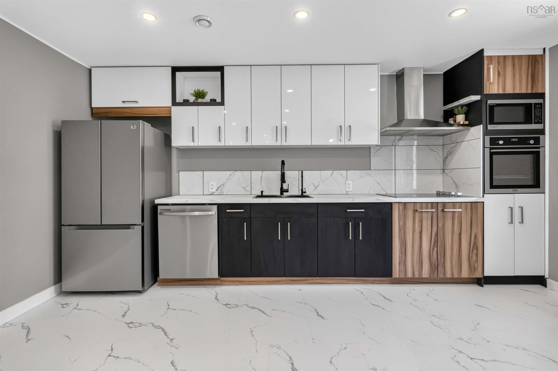3597 Highway 14, Windsor Forks, NS - Indoor Photo Showing Kitchen