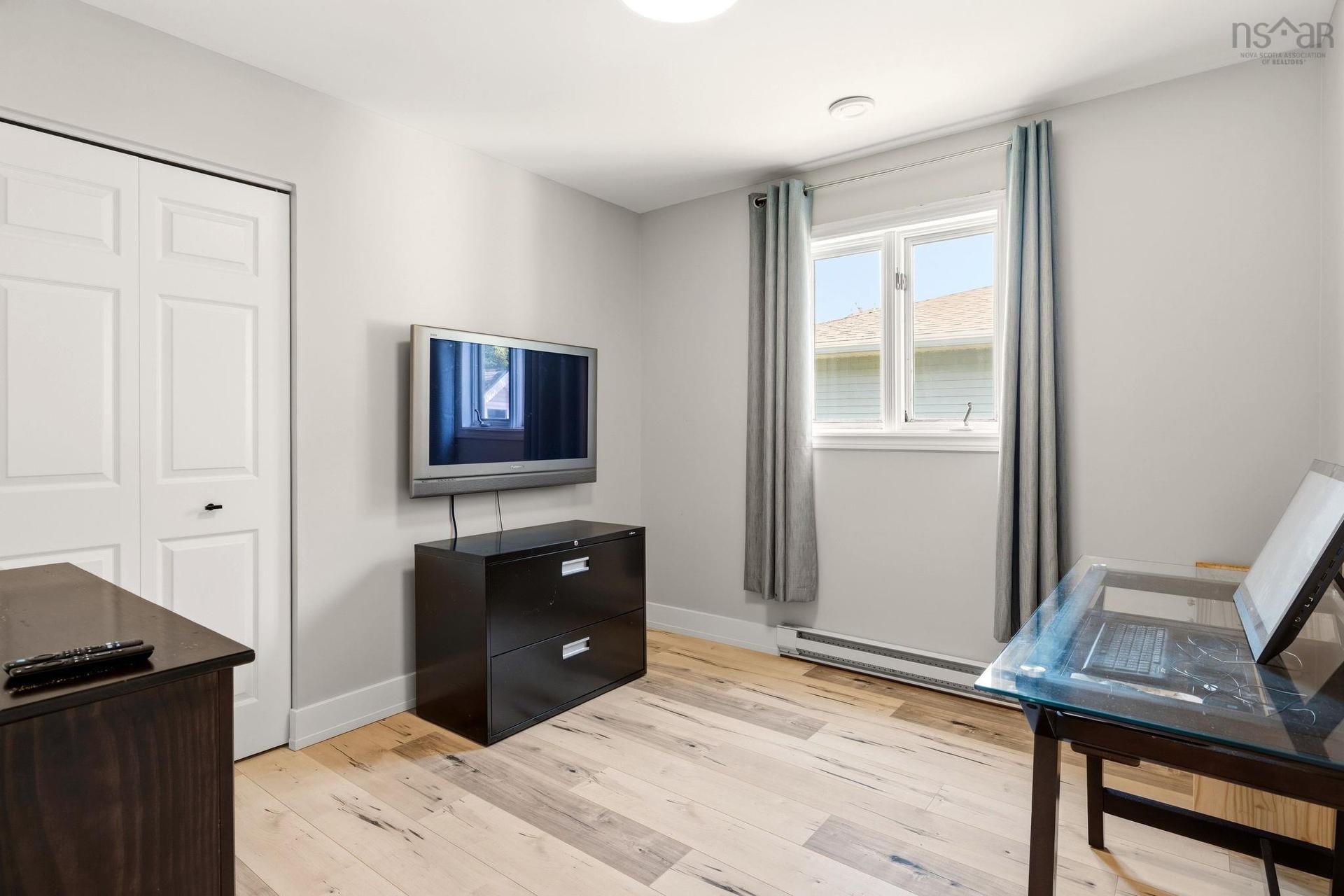 125 Appian Way, Dartmouth, NS - Indoor