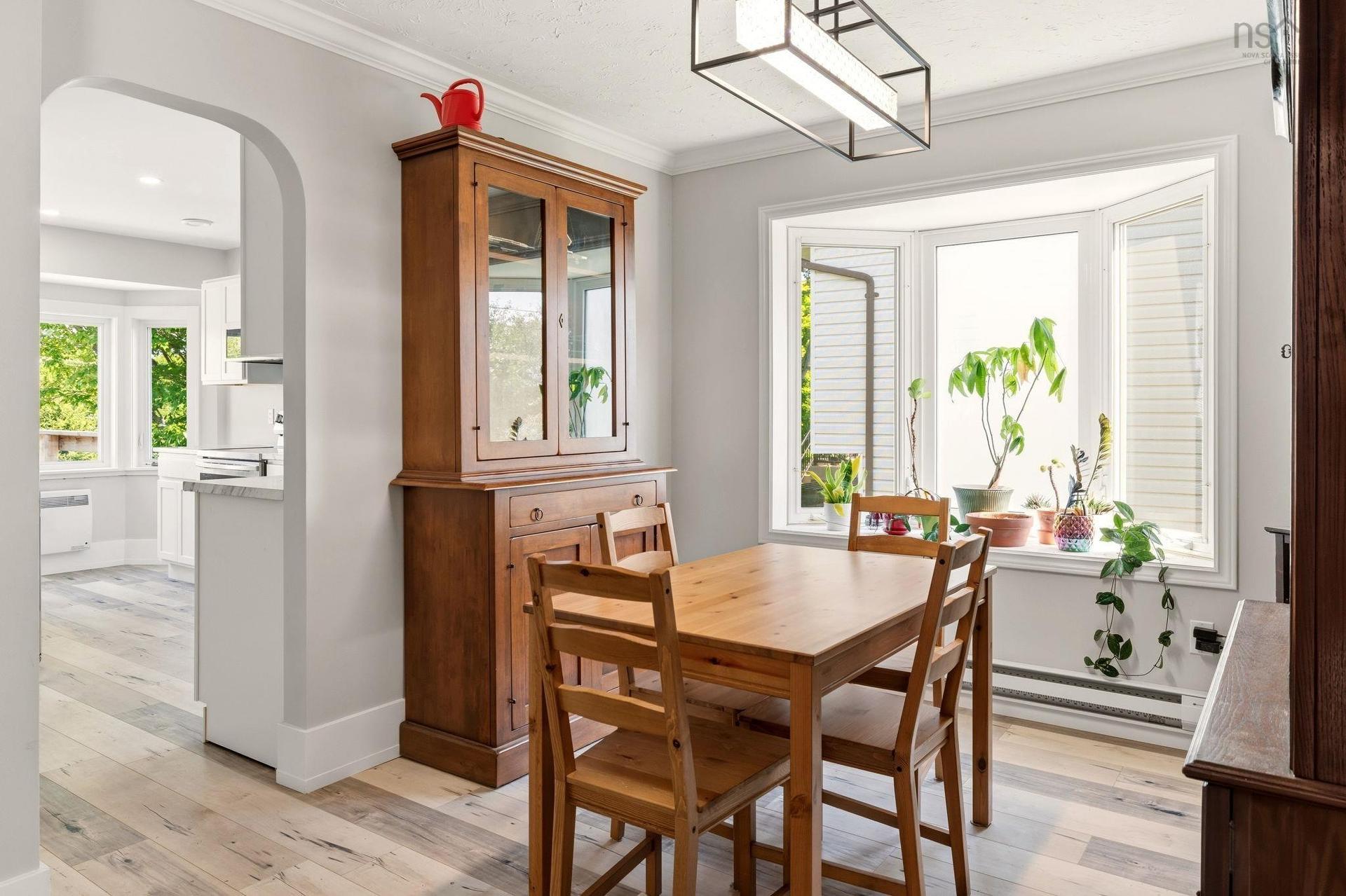 125 Appian Way, Dartmouth, NS - Indoor Photo Showing Dining Room