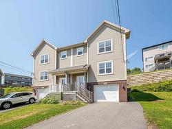 24 Uprange Court Middle Sackville, NS B4E 0K8