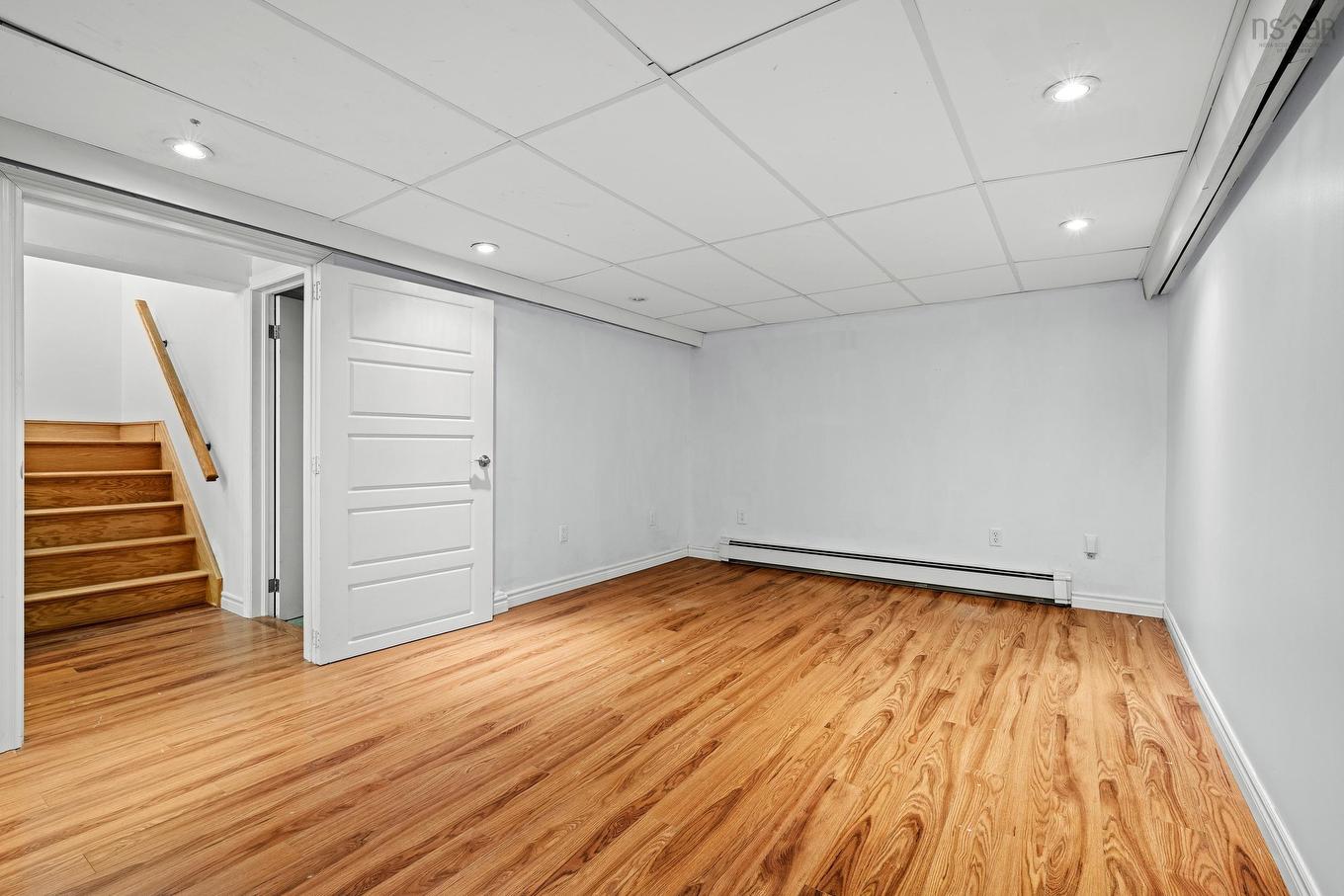 6705 Quinpool Road, Halifax, NS - Indoor Photo Showing Other Room
