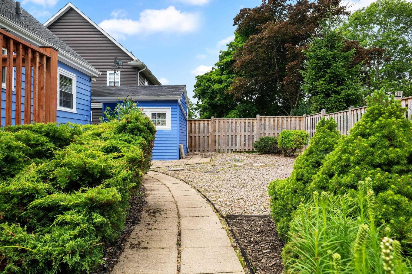 6705 Quinpool Road, Halifax, NS - Outdoor