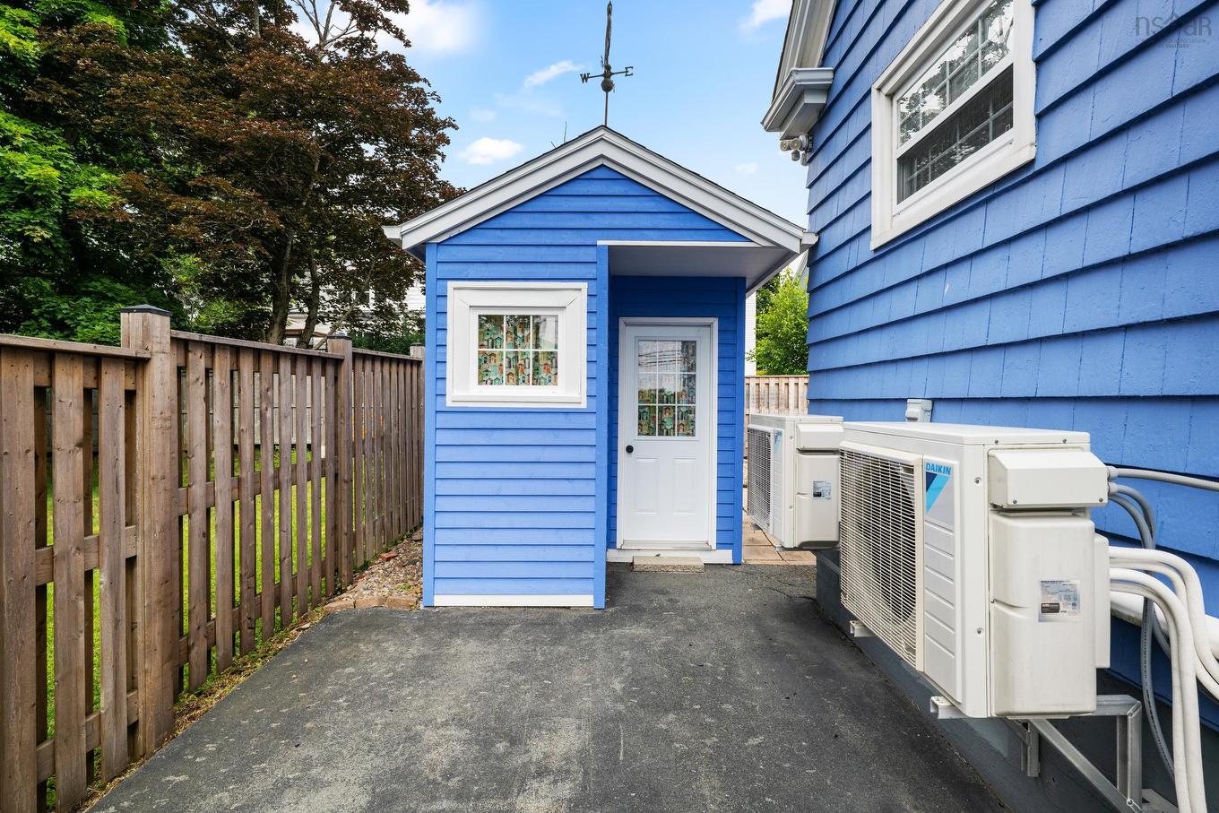 6705 Quinpool Road, Halifax, NS - Outdoor