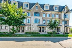 11 - 2119 LILLYKIN STREET Oakville, ON L6H 7H2