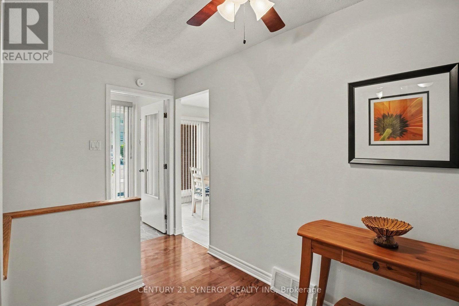 Front Foyer - 1078 Alenmede Crescent, Ottawa, ON - Indoor Photo Showing Other Room
