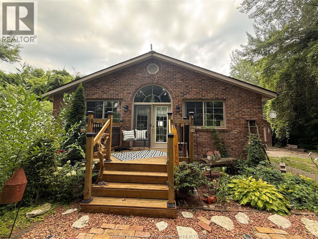 22 Patsy Lane, Pelee Island, ON - Outdoor