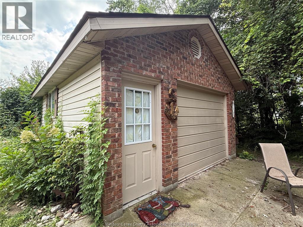 22 Patsy Lane, Pelee Island, ON - Outdoor