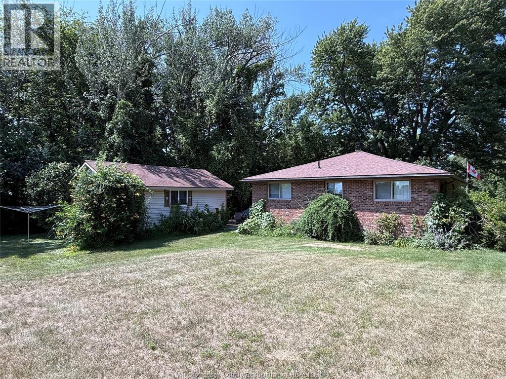 22 Patsy Lane, Pelee Island, ON - Outdoor