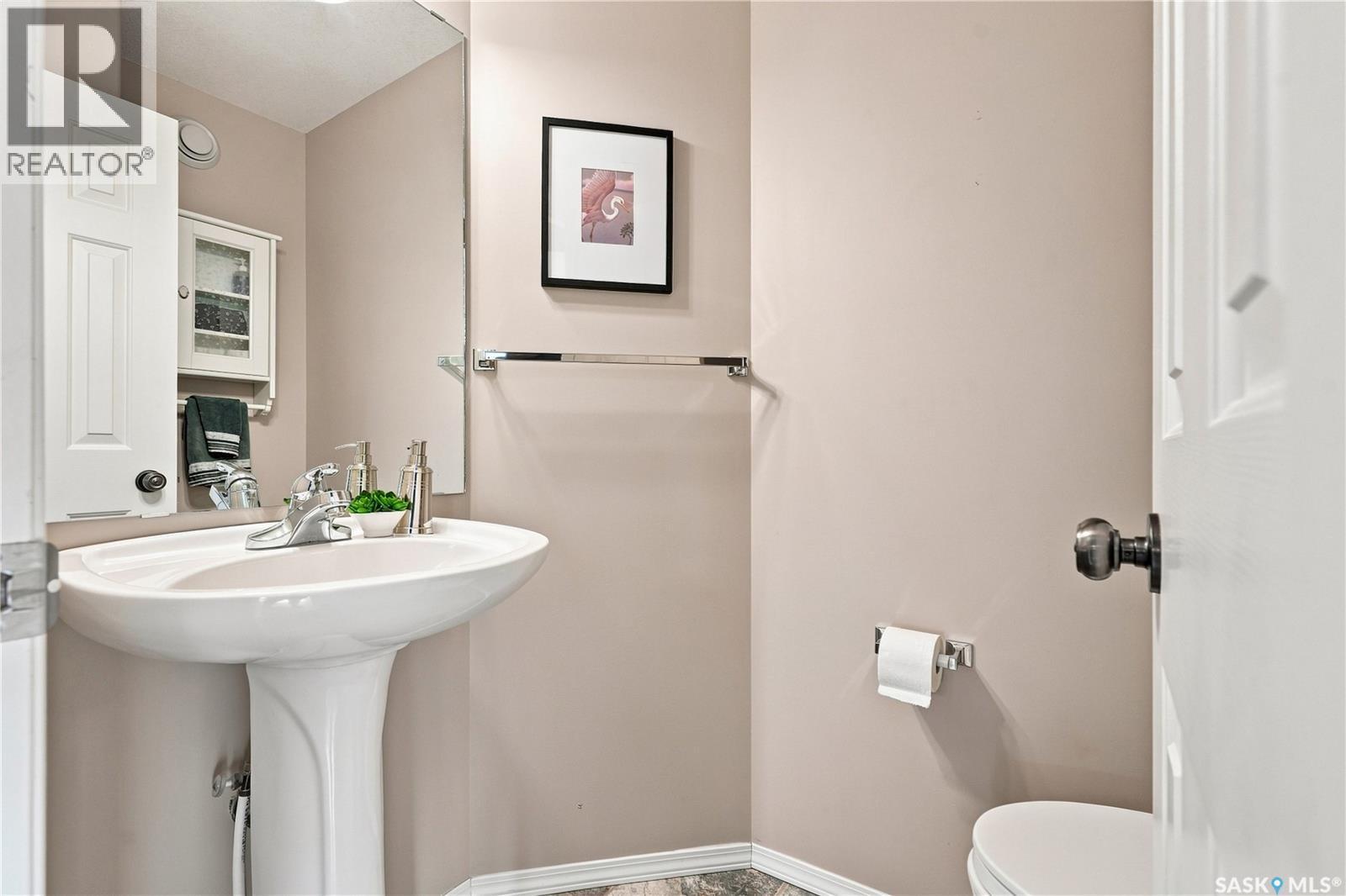 311 Lashyn Cove, Saskatoon, SK - Indoor Photo Showing Bathroom