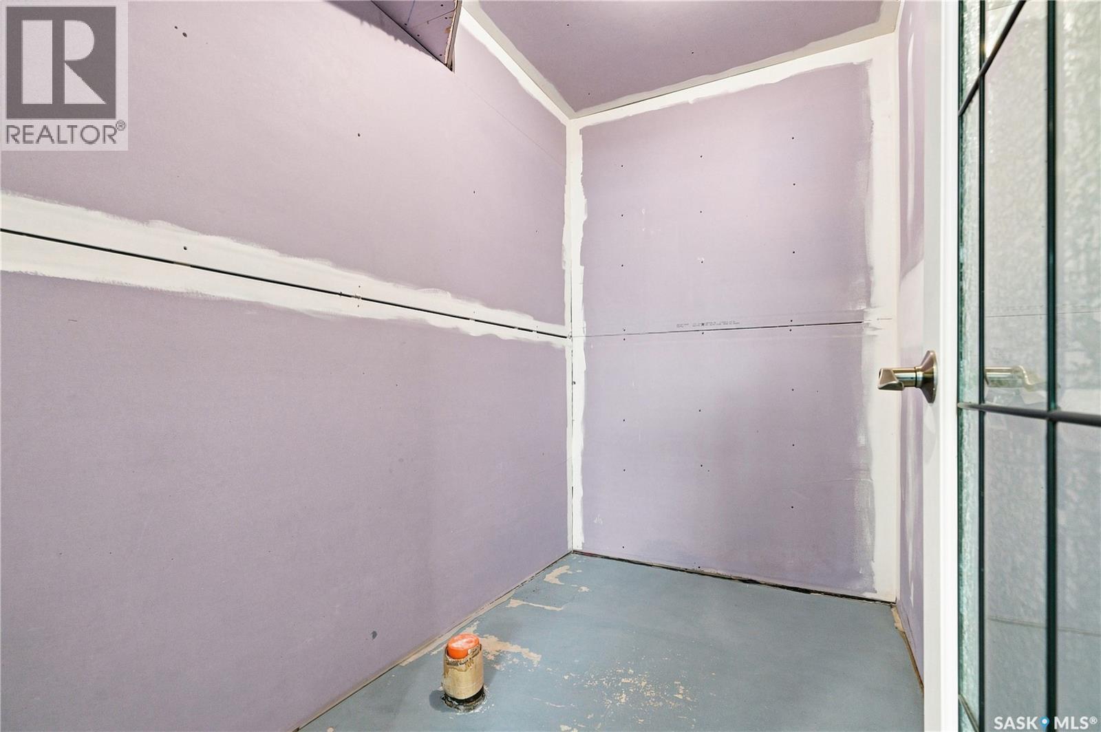 311 Lashyn Cove, Saskatoon, SK - Indoor Photo Showing Other Room