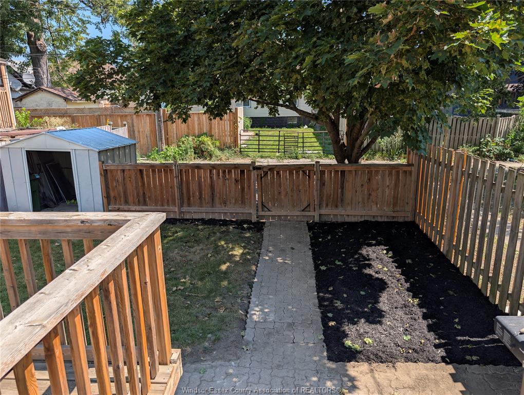 868 Elm, Windsor, ON