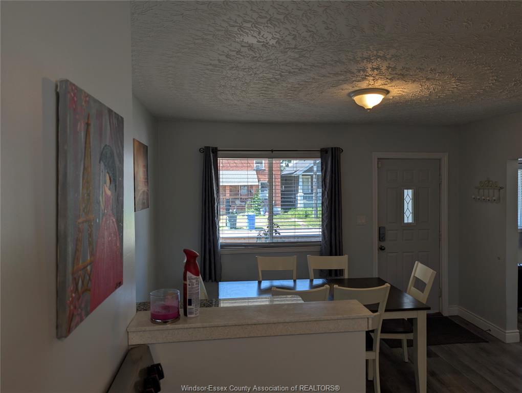 868 Elm, Windsor, ON