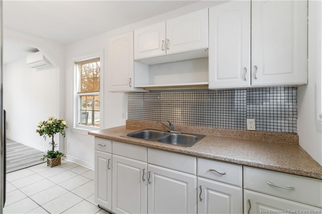 89 Douglas Ave, Moncton, NB