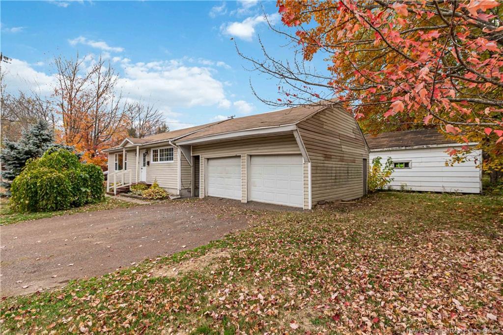 89 Douglas Ave, Moncton, NB