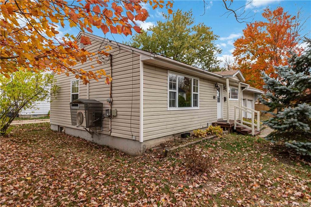 89 Douglas Ave, Moncton, NB